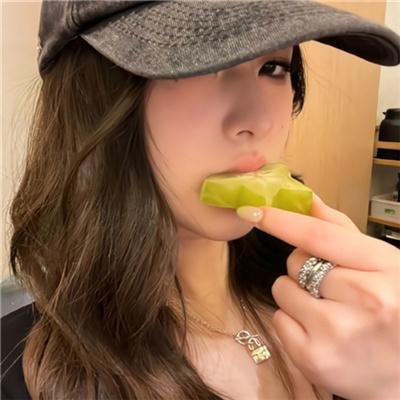 毒蝎妇人